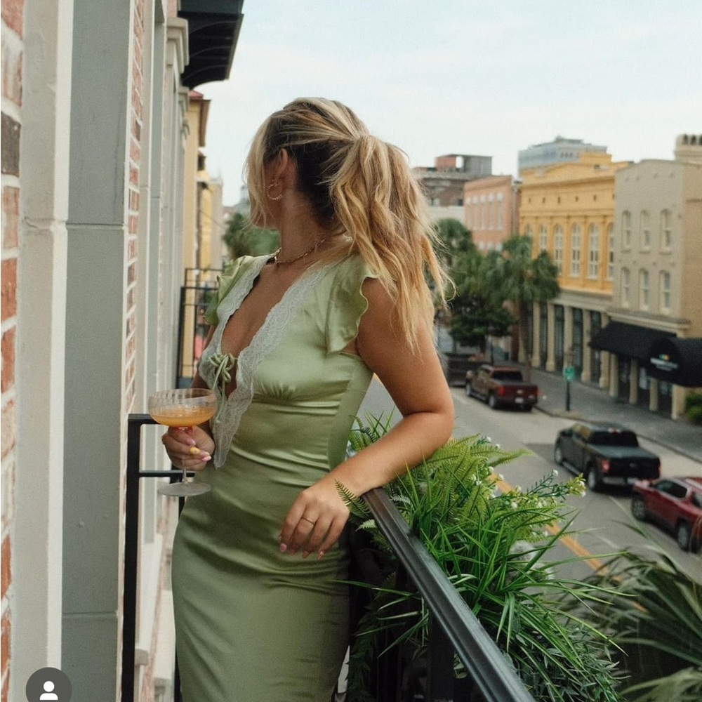 Princess Polly green lace dress
